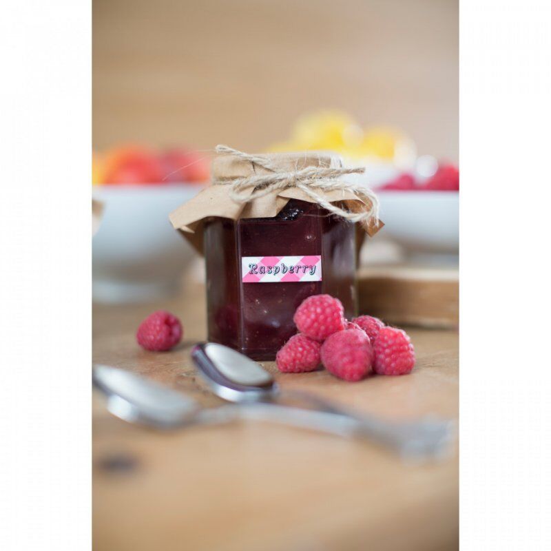 BROTHER Ruban laminé Noir sur Motifs Vic