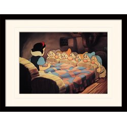 DISNEY - Mounted & Framed 30X40 Print - Snow White Bed