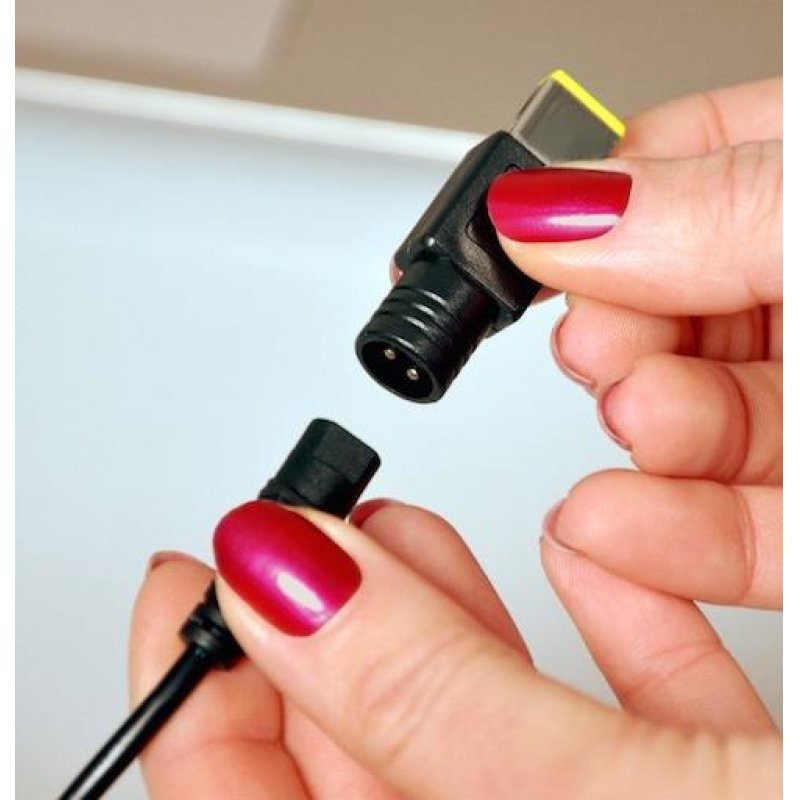 Port Designs 900007-DE power adapter/inverter Indoor 90 W Black