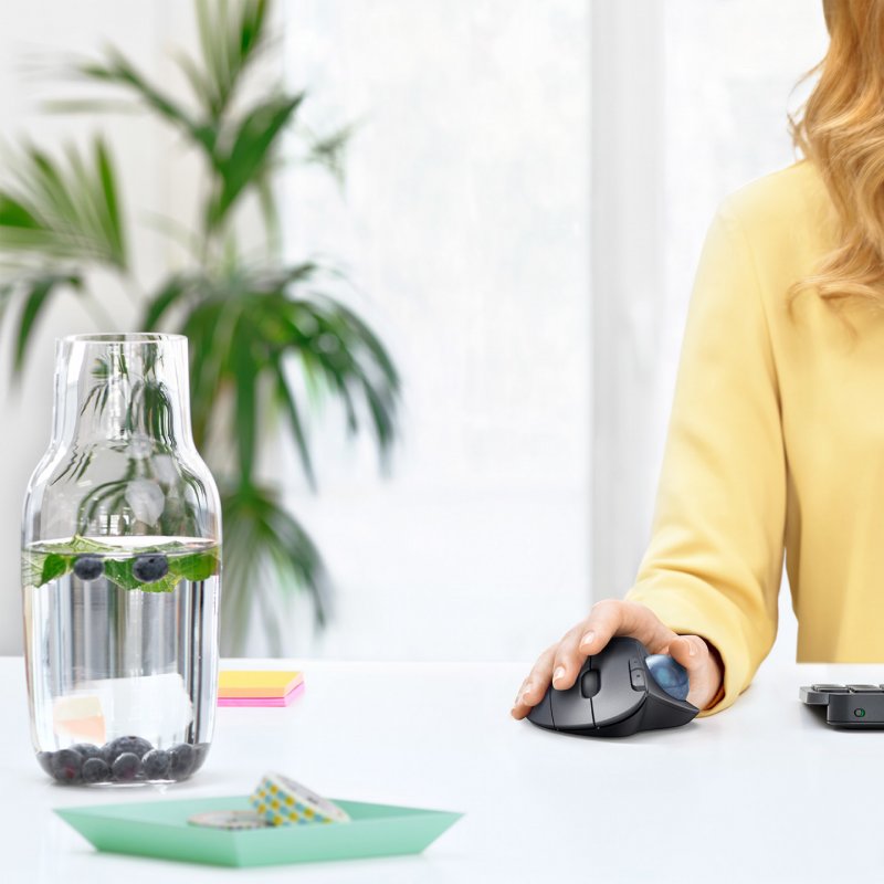 Logitech ERGO M575 - Trackball - 2.4 GHz, Bluetooth 5.0 LE - Off White