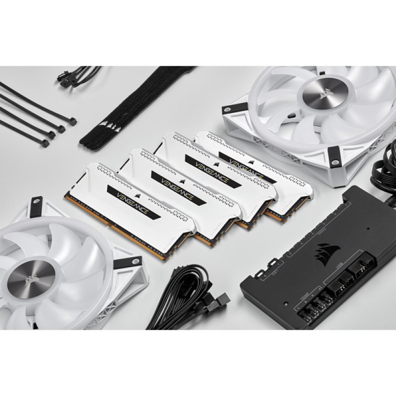 CORSAIR CMH32GX4M2D3600C18W