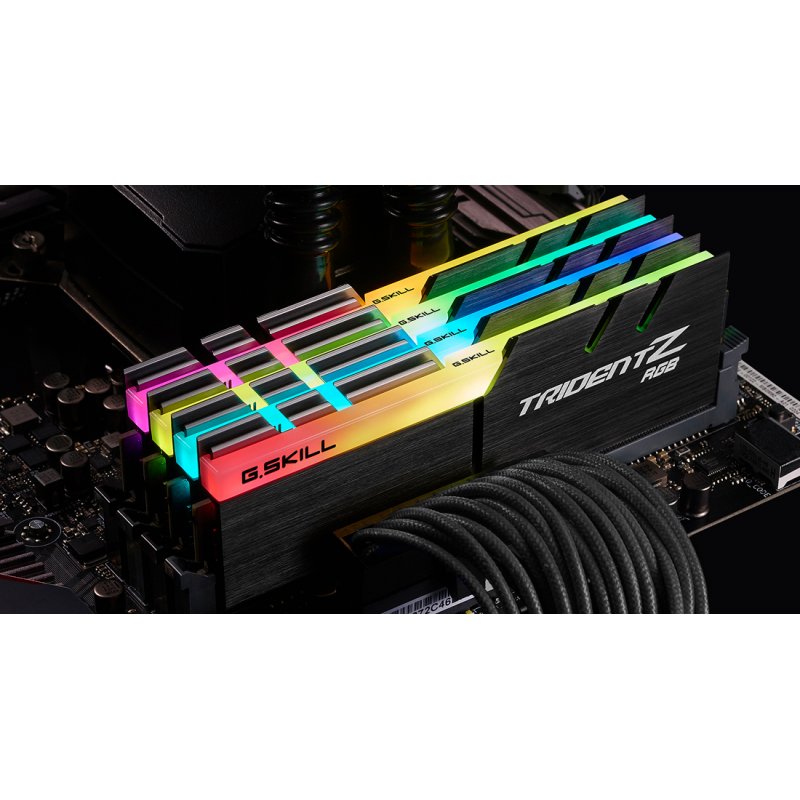 G.Skill Trident Z RGB F4-4000C18Q-32GTZRB module de mémoire 32 Go 4 x 8 Go DDR4 4000 MHz