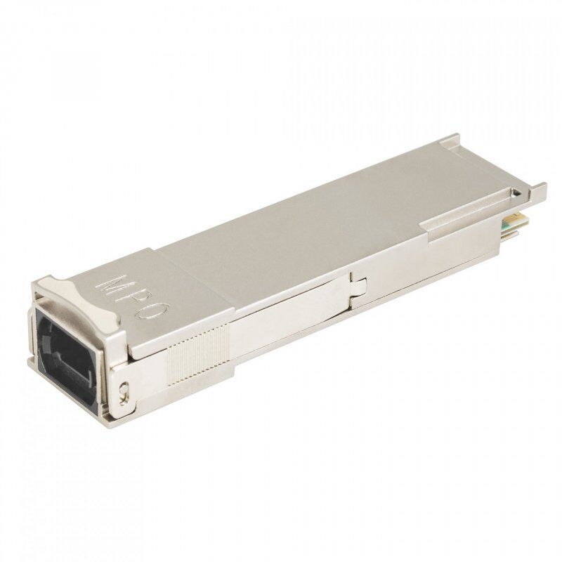 StarTech.com Module de transceiver QSFP+ 40GBASE-SR4 à fibre optique 40 Gigabit - Conforme aux normes MSA - Multimode M