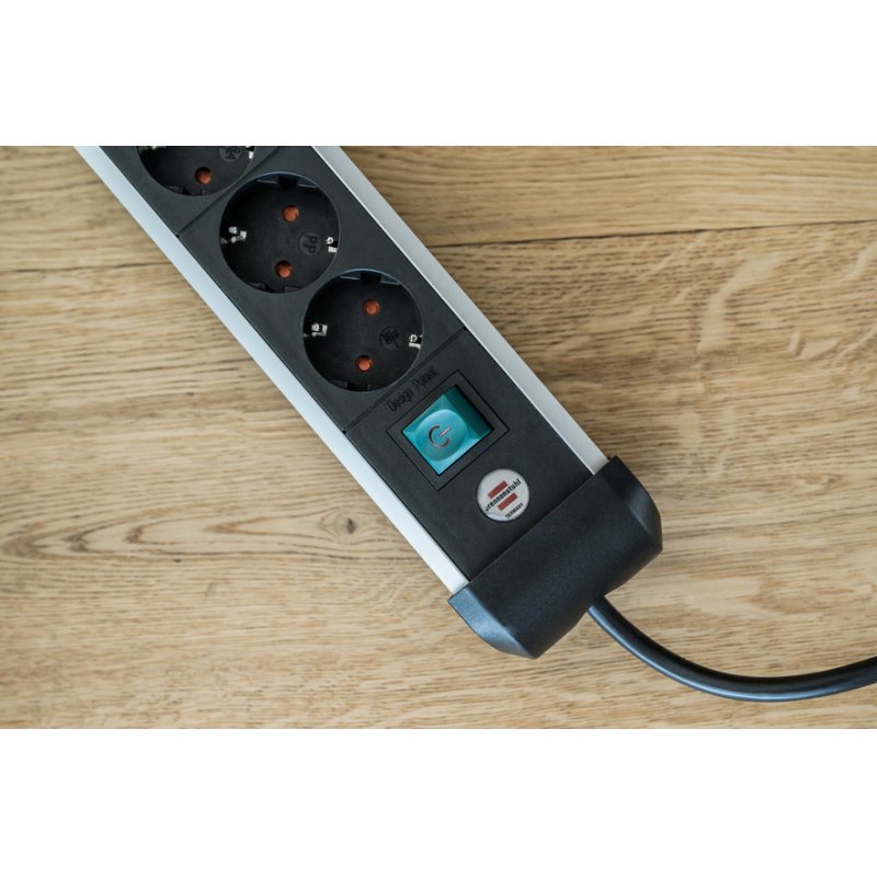 Brennenstuhl 1391030610 multiprise 3 m 6 sortie(s) CA Intérieure Noir, Argent