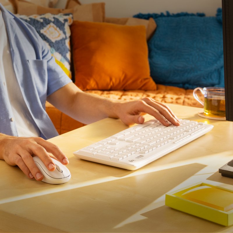 Logitech MK295 Silent Wireless Combo clavier Souris incluse RF sans fil QWERTY Anglais Blanc