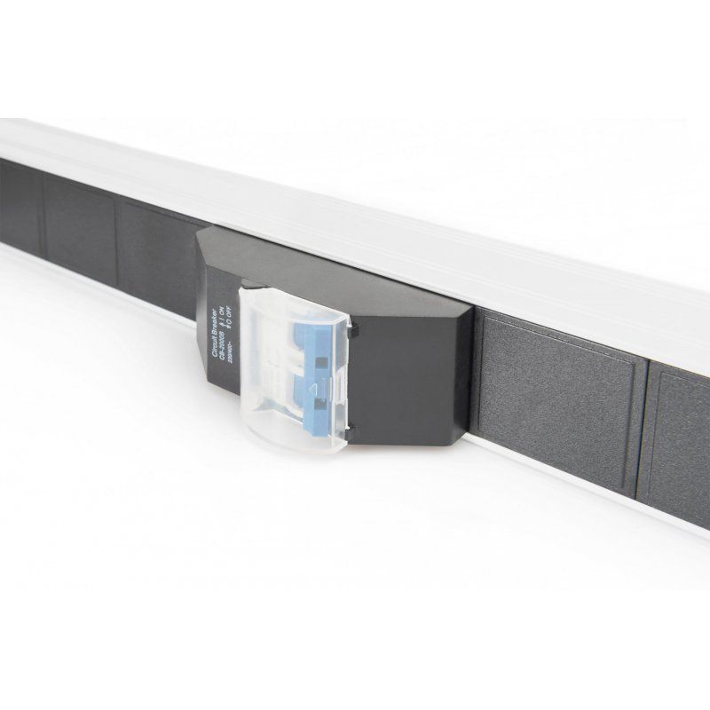 DIGITUS Professional A-19-STRIP42-1 - Steckdosenleiste - 3.6 kW