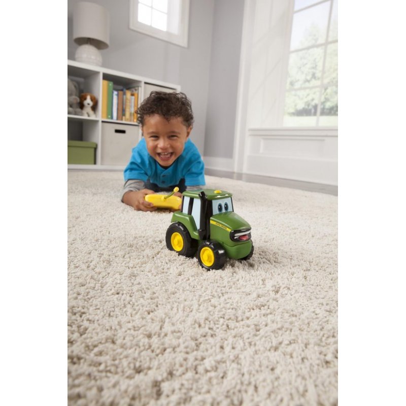 John Deere - Remote Controlled Johnny Tractor (15-42946)