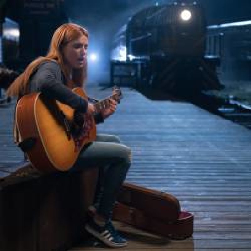 Midnight Sun (Bella Thorne) - DVD