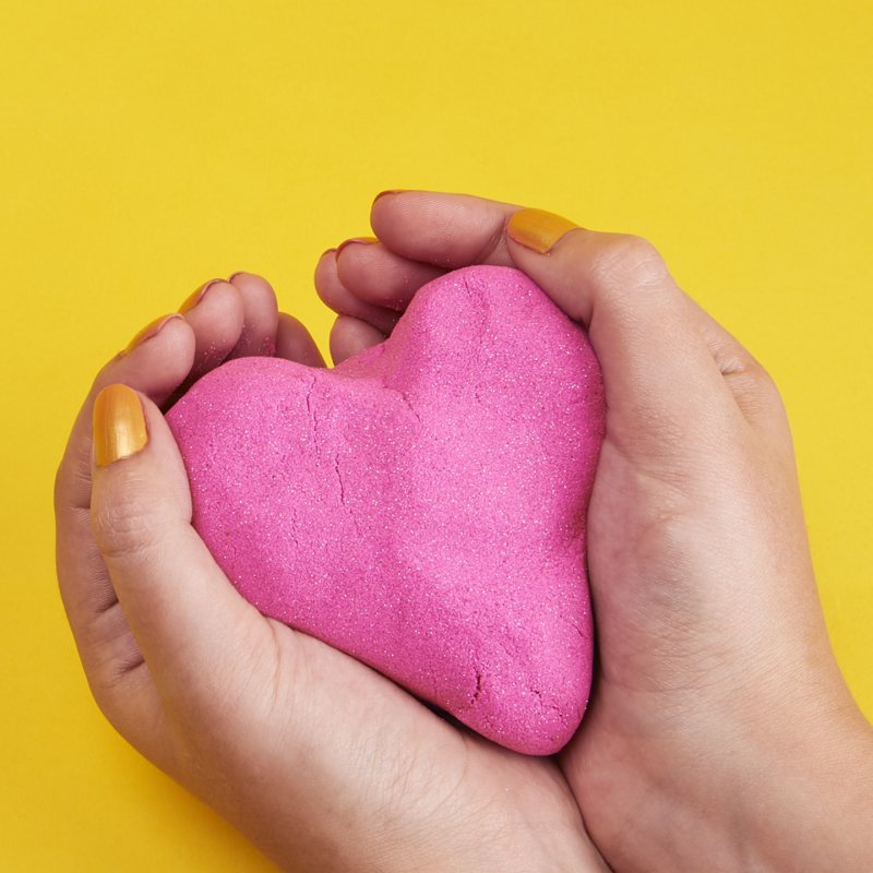 Kinetic Sand , Sachet de 907 g de sable scintillant Rose cristal entièrement naturel à écraser, mélanger et sculpter