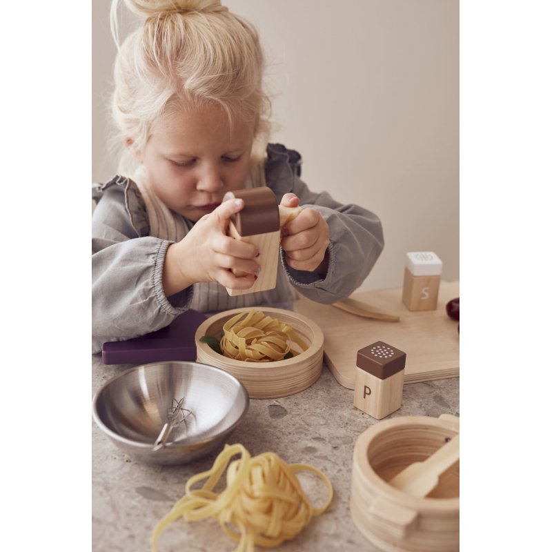 Kid’s Concept Cookware play set BISTRO