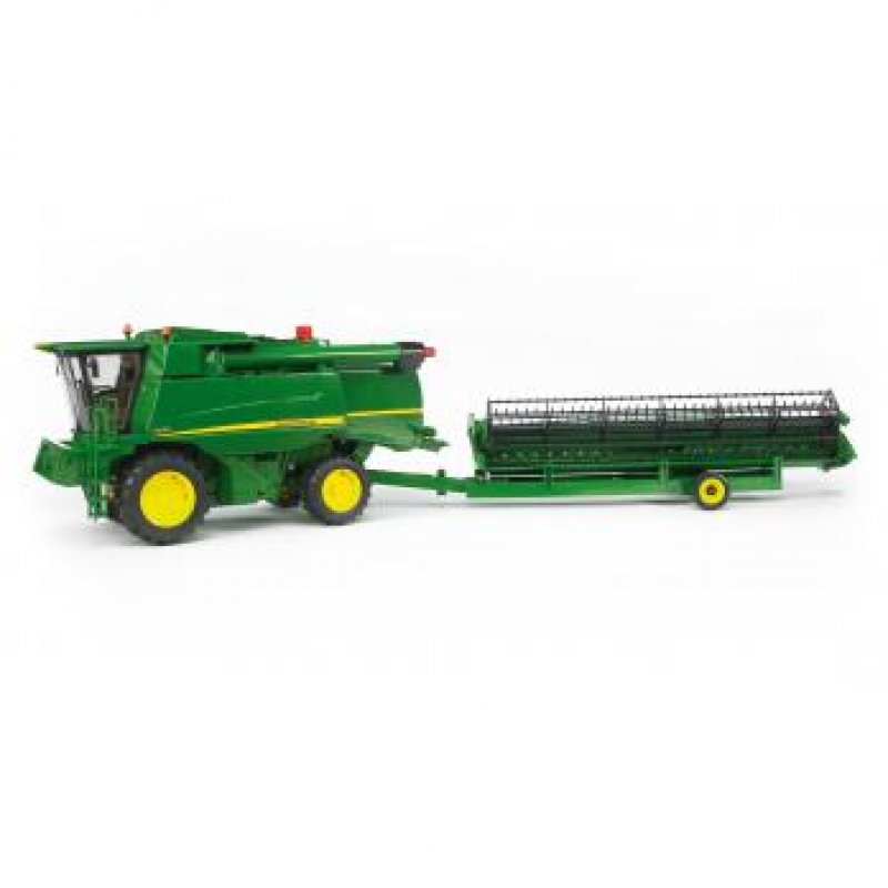 BRUDER John Deere T670i