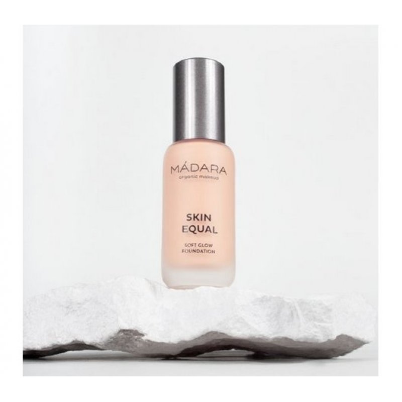 Mádara - Skin Equal Foundation 30 ml - Rose Ivory