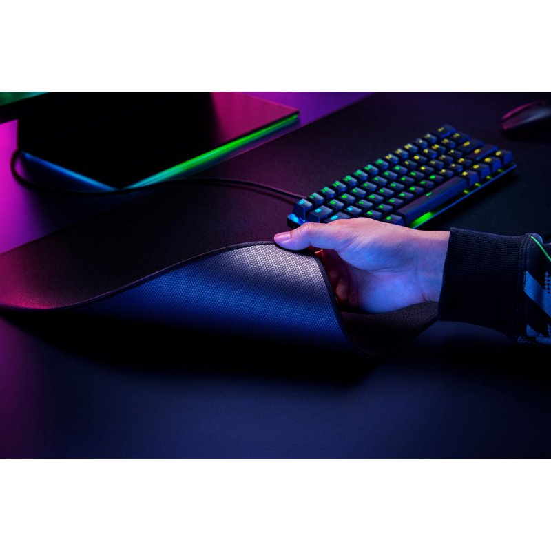 Razer Strider Gaming mouse pad Black
