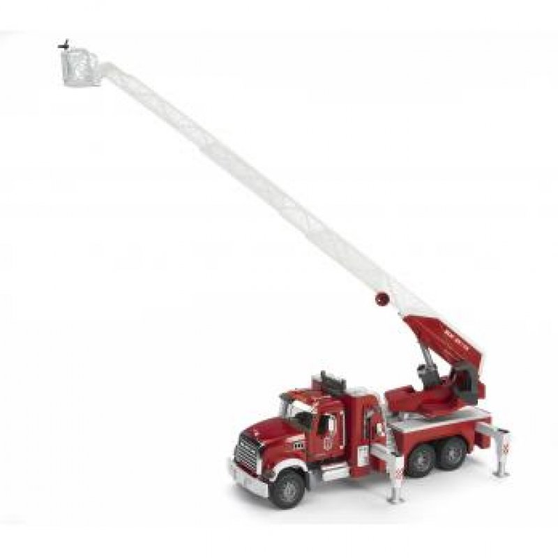 BRUDER MACK Granite fire engine with water pump