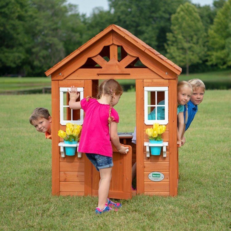 Backyard Discovery Playhouse Timberlake
