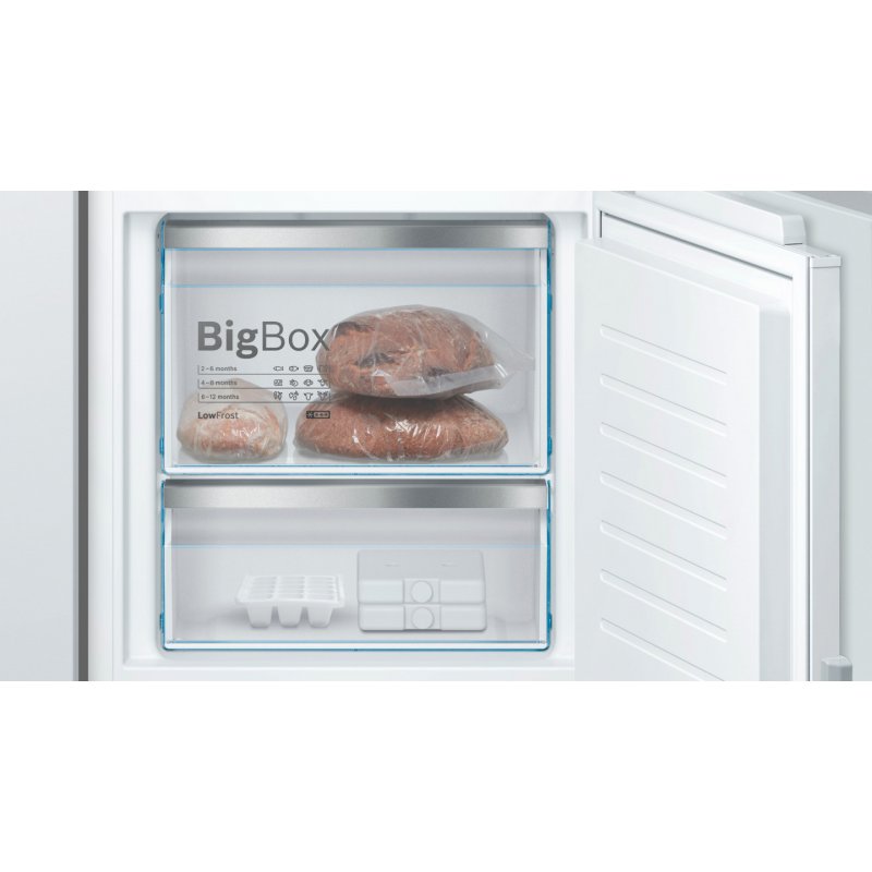 Bosch Serie 6 KIS77ADD0 fridge-freezer Built-in 229 L D