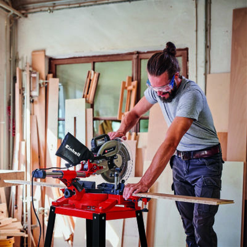 Einhell TC-SM 2531/2 U 4800 tr/min 1900 W