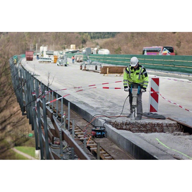 Bosch Brise-béton GSH 27 VC Professional