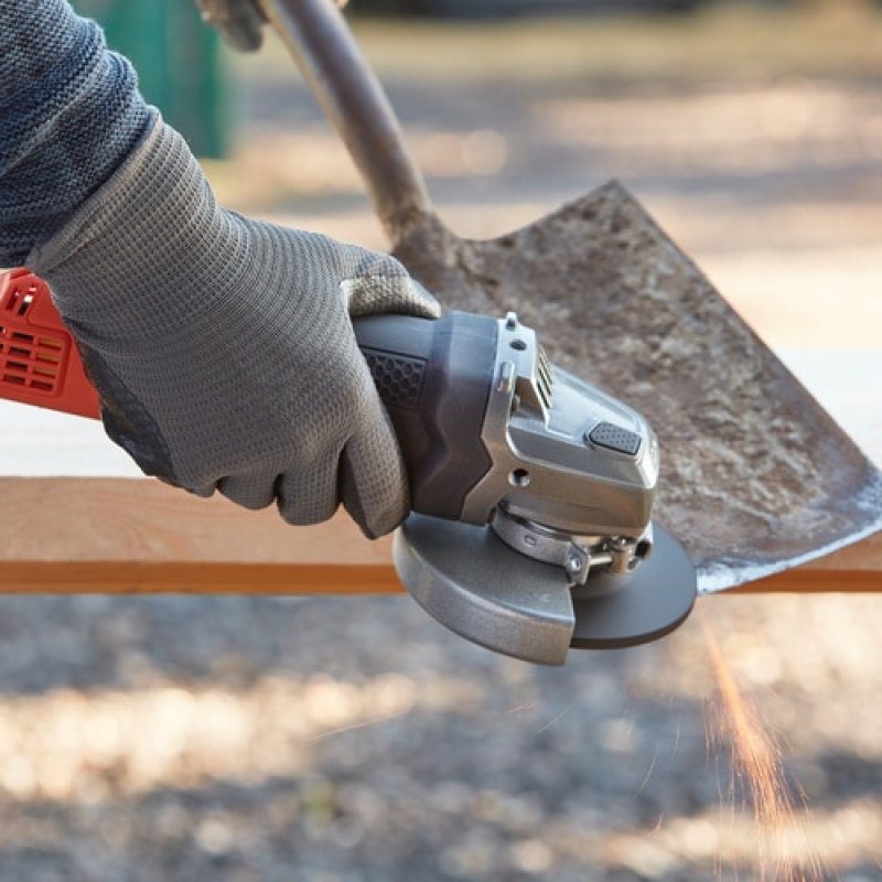 Blac Winkelschleifer BEG220-QS      900W | 125mm Einhand-Winkelschleifer, Karton