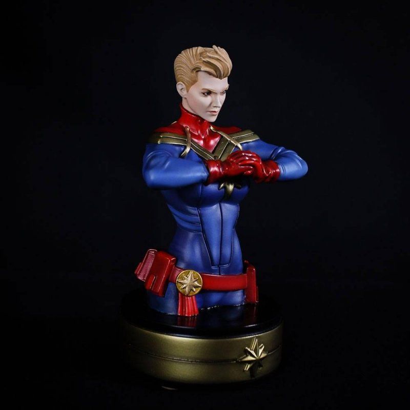 MARVEL - Captain Marvel - Buste en résine 20cm