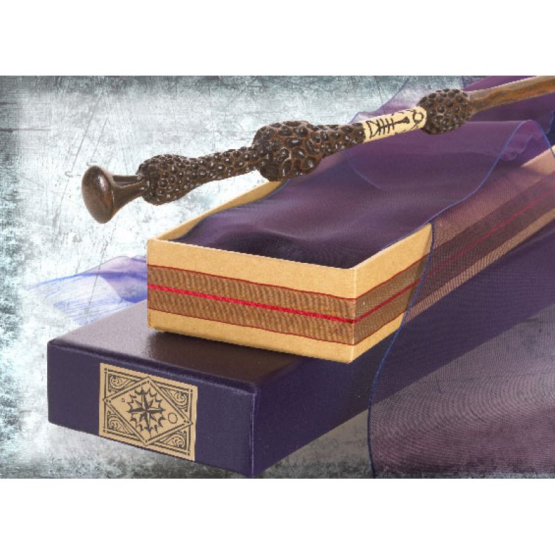 Harry Potter - Albus Dumbledore's Wand in Ollivanders Box (NN7145)