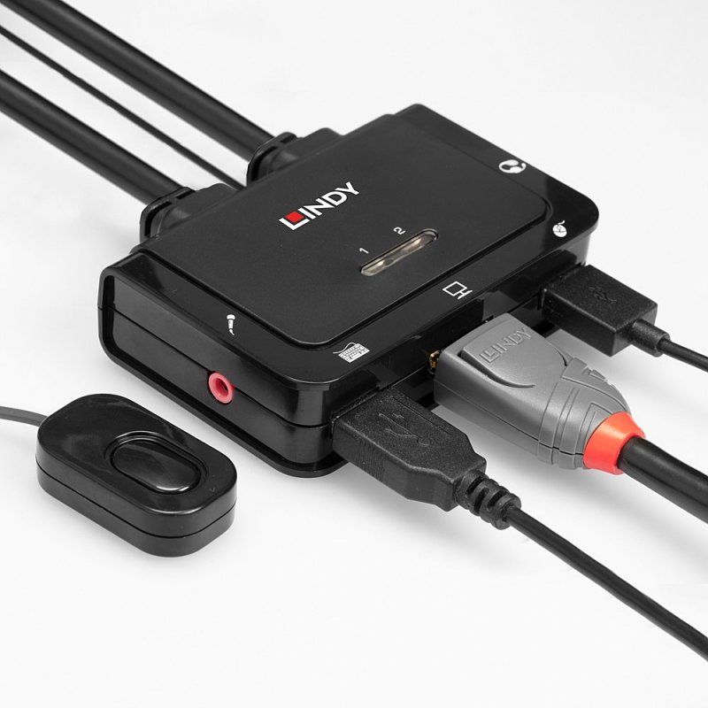 Switch KVM Lindy 2 voies DisplayPort + USB 2.0 + Jack 3,5mm (Noir)