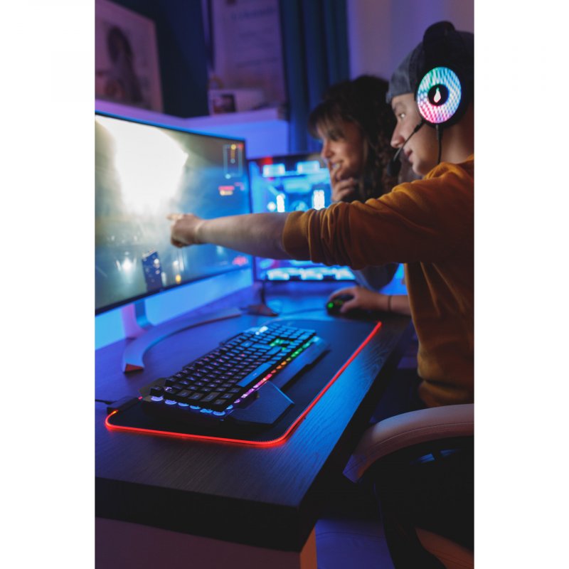 SUREFIRE - Silent Flight RGB-680 Gaming Mouse Pad (68x28cm)