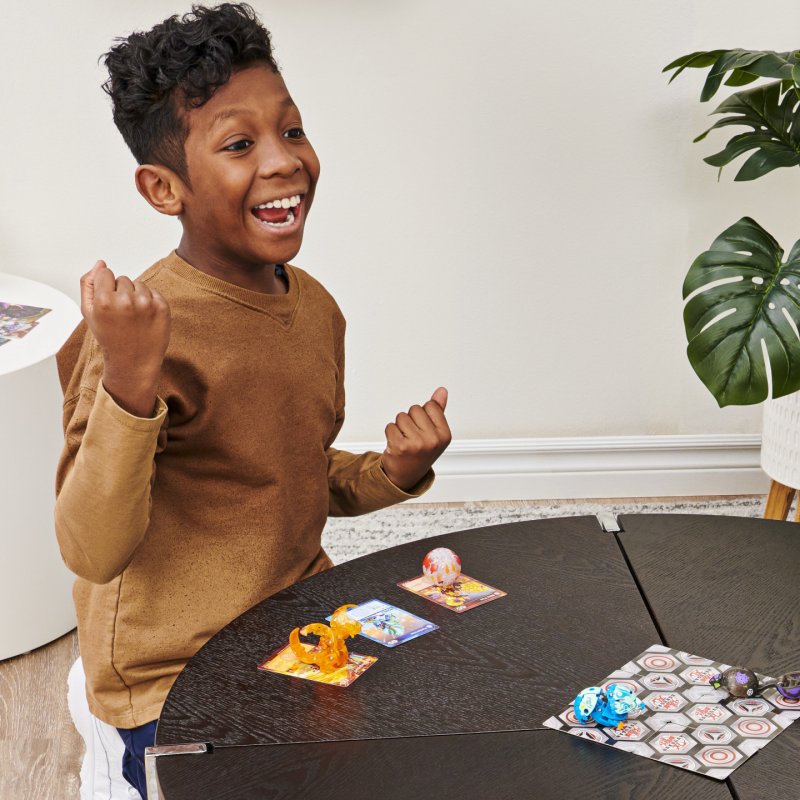 Bakugan EVOLUTIONS NOUVELLE SAISON 2022 - STARTER PACK SAISON 4 - 3 Billes Avec 6 BakuCores Et 7 Cartes Collection - How