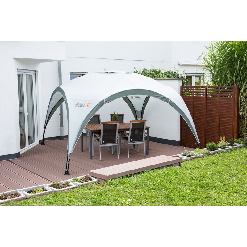 Coleman Event Shelter M White