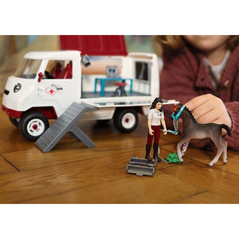 Schleich HC Mobile Tierärztin | 42439