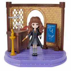 Wizarding World Harry Potter, Magical Minis Charms Classroom with Exclusive Hermione Granger Figure and Accessories, Kid
