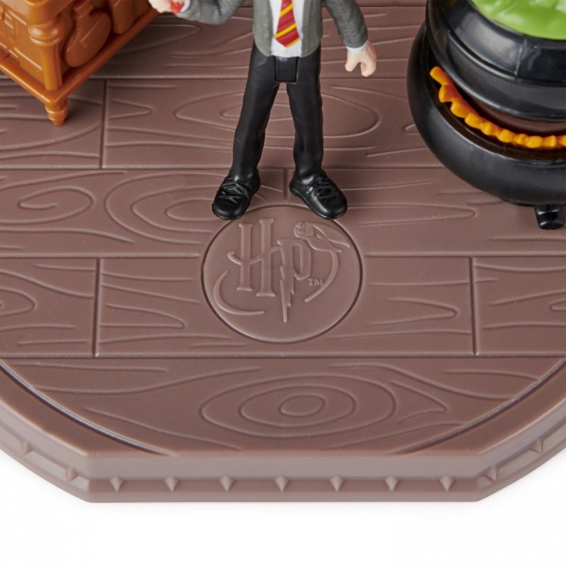 Wizarding World HARRY POTTER - PLAYSET COURS DE POTION - Coffret Univers Magique Cours De Potion Avec 1 Figurine Articul