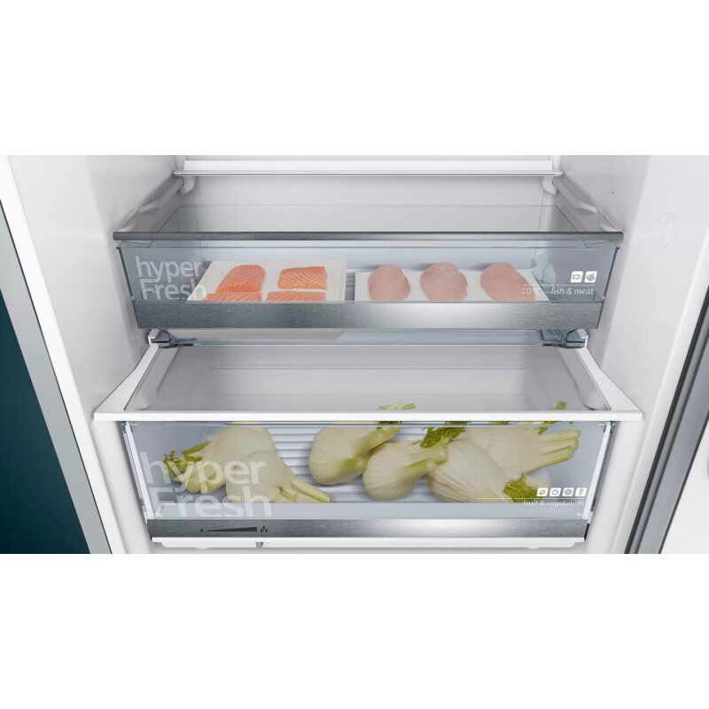 Siemens KG49EAICA fridge-freezer Freestanding 419 L C Stainless steel