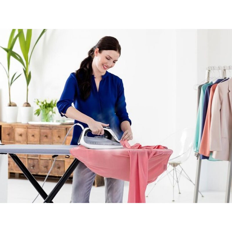 Braun TexStyle 7 Pro SI7149WB Dry & Steam iron EloxalPlus soleplate 2900 W Black, White