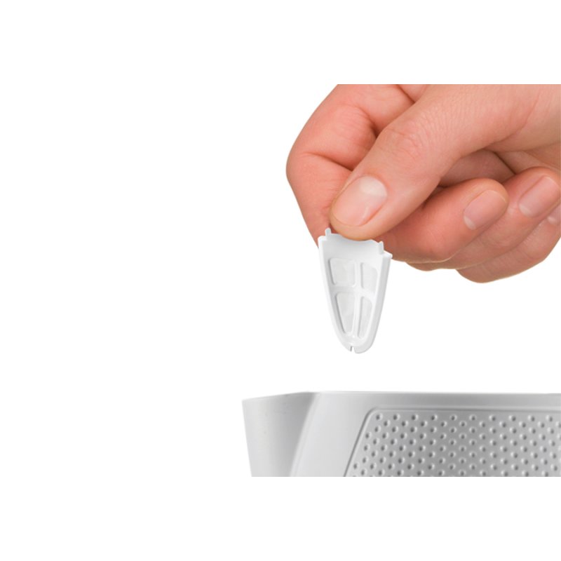 Unold 18550 electric kettle 1.7 L 2200 W White