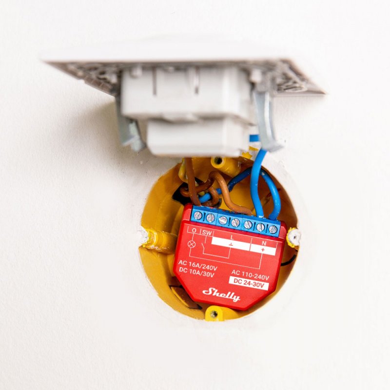 Shelly Plus 1PM commutateur électrique Commutateur intelligent 1P Rouge