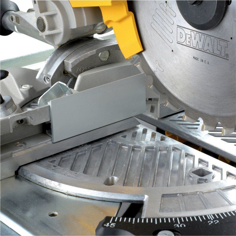 DeWALT DW743N mitre saw 2850 RPM 2000 W