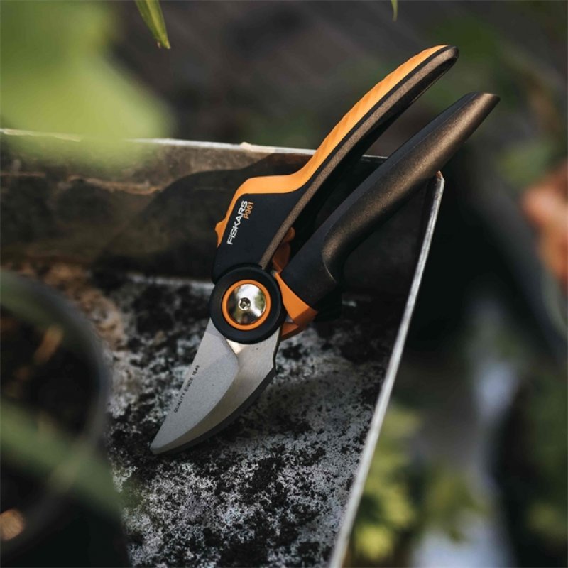 Fiskars L Bypass-Gartenschere P961 | X-series