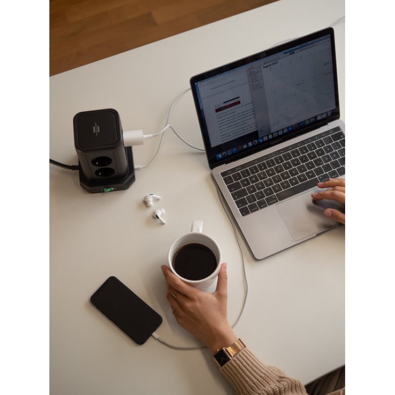 Brenn Steckdosenturm 8-fach | 4fach USB