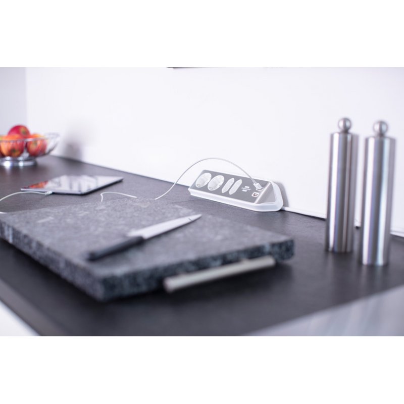 Brenn Ecksteckdosenleiste USB-Ladefunkt. | 4-fach 2x Schutzkontakt & 2x Euro sr/wh