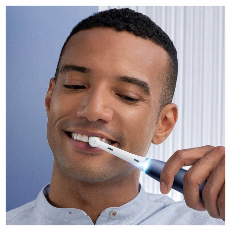 Oral-B iO Series 7N Sapphire Blue JAS22