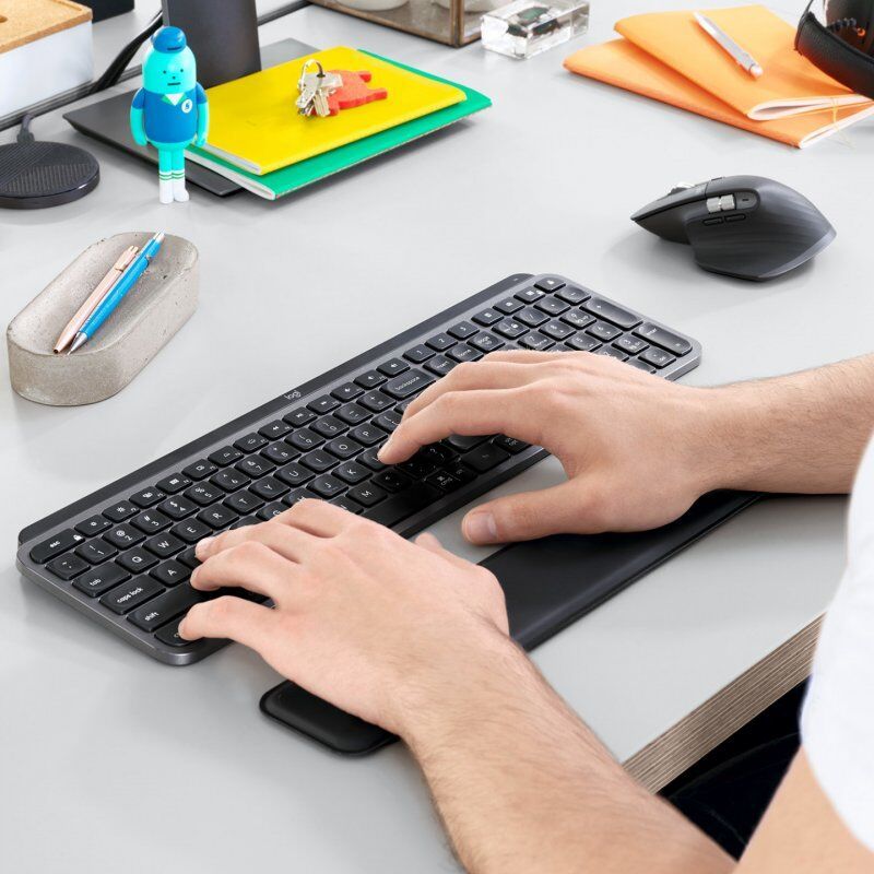 LOGI MX Keys Plus Adv Wl Illum Kbd (UK)