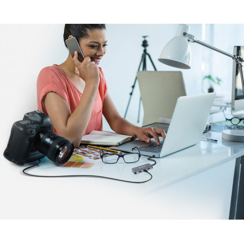 6-in-1 USB-C Hub with HDMI/Gigabit