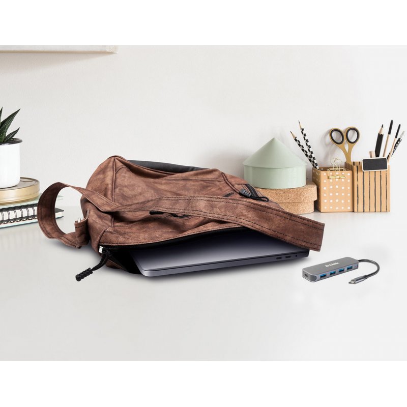 D-Link USB-C to 4-Port USB 3.0 Hub with Power Delivery DUB-2340