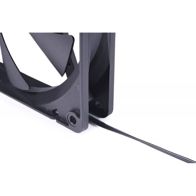 Alphacool 24846 système de refroidissement d’ordinateur Boitier PC Ventilateur 14 cm Noir 1 pièce(s)