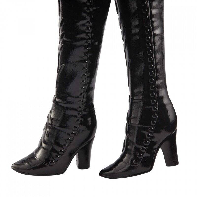 Mattel Frozen Core - Anna Outfit Film 2  HLW50