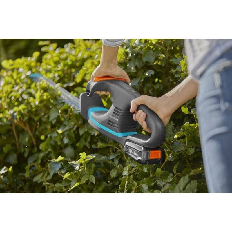 Gardena 14733-20 power hedge trimmer Single blade 2 kg