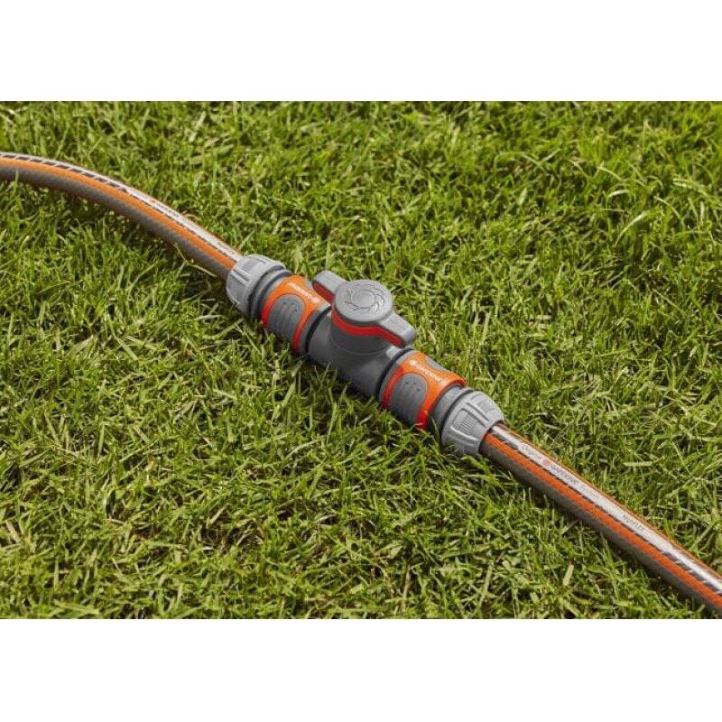 Gardena Coupling with Flow-Control Valve