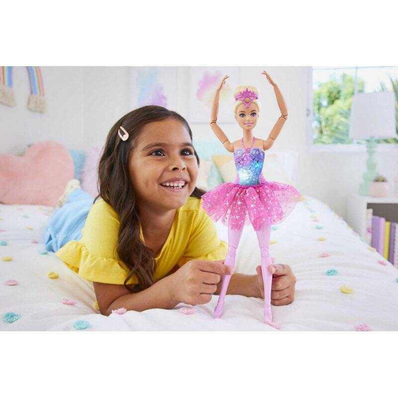 Barbie Dreamtopia Zauberlicht Puppe  HLC25