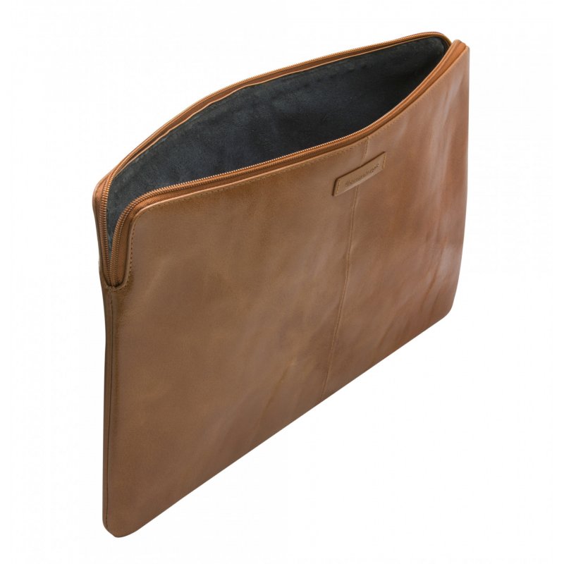 Dbramante1928 - Skagen Pro - MB Pro 14/up to 14” Laptop - Tan